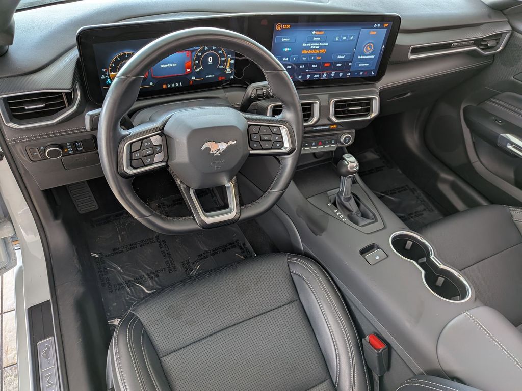 Thumbnail: 2025 Ford Mustang - 13