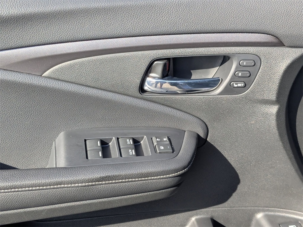 Thumbnail: 2025 Honda Ridgeline - 14