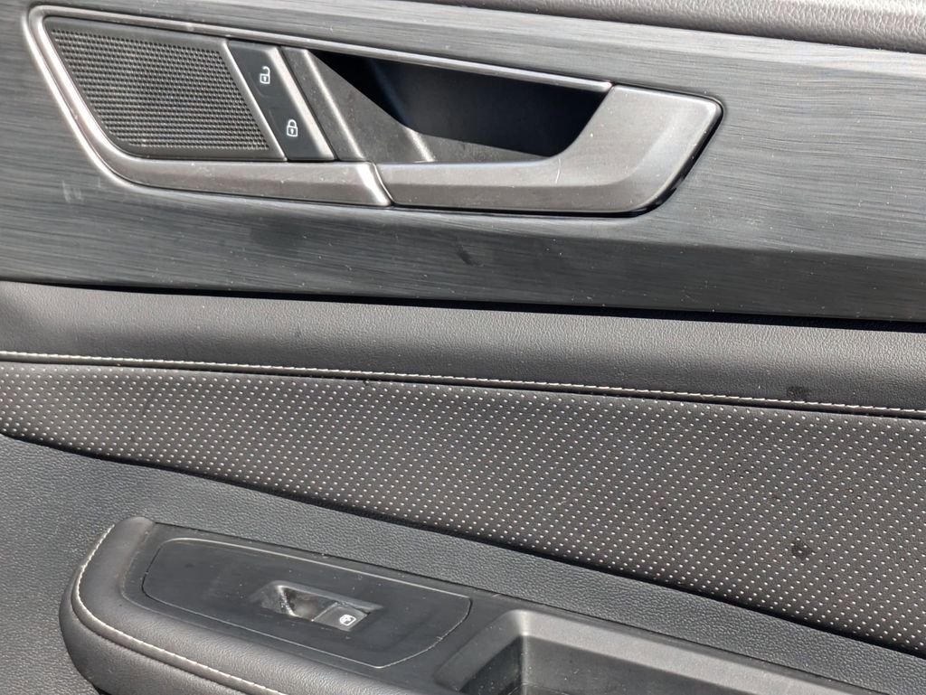 Thumbnail: 2025 Volkswagen Atlas - 34