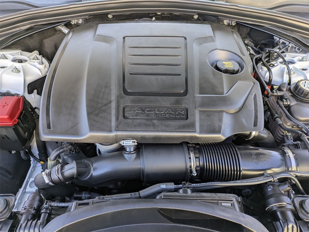 Thumbnail: 2024 Jaguar F-Pace - 31