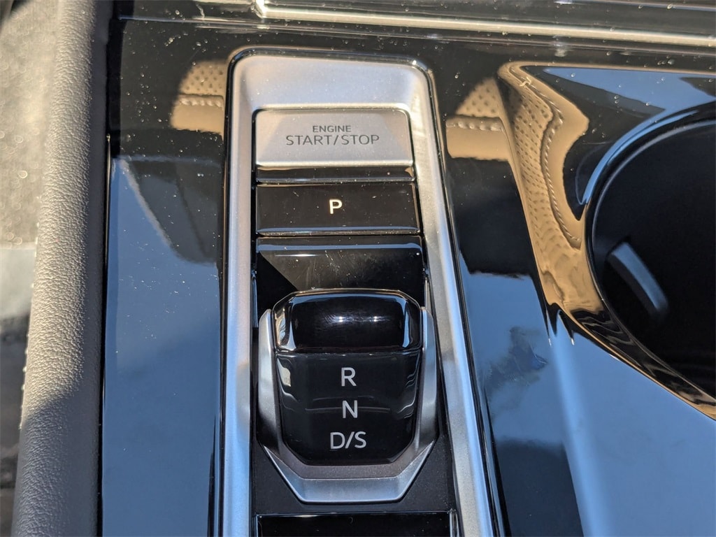 Thumbnail: 2025 Volkswagen Atlas - 17