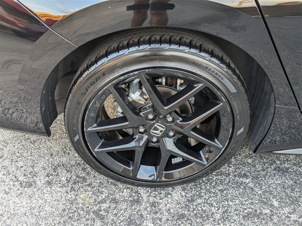 Thumbnail: 2025 Honda Civic - 32