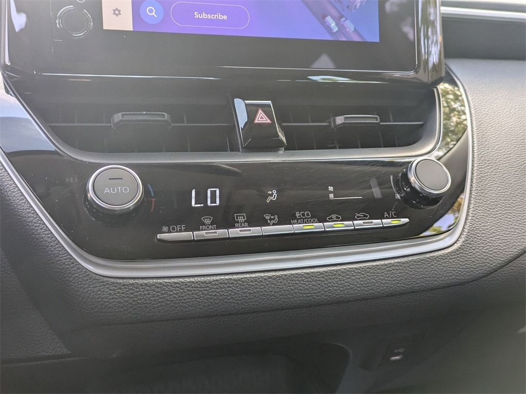 Thumbnail: 2025 Toyota Corolla - 18