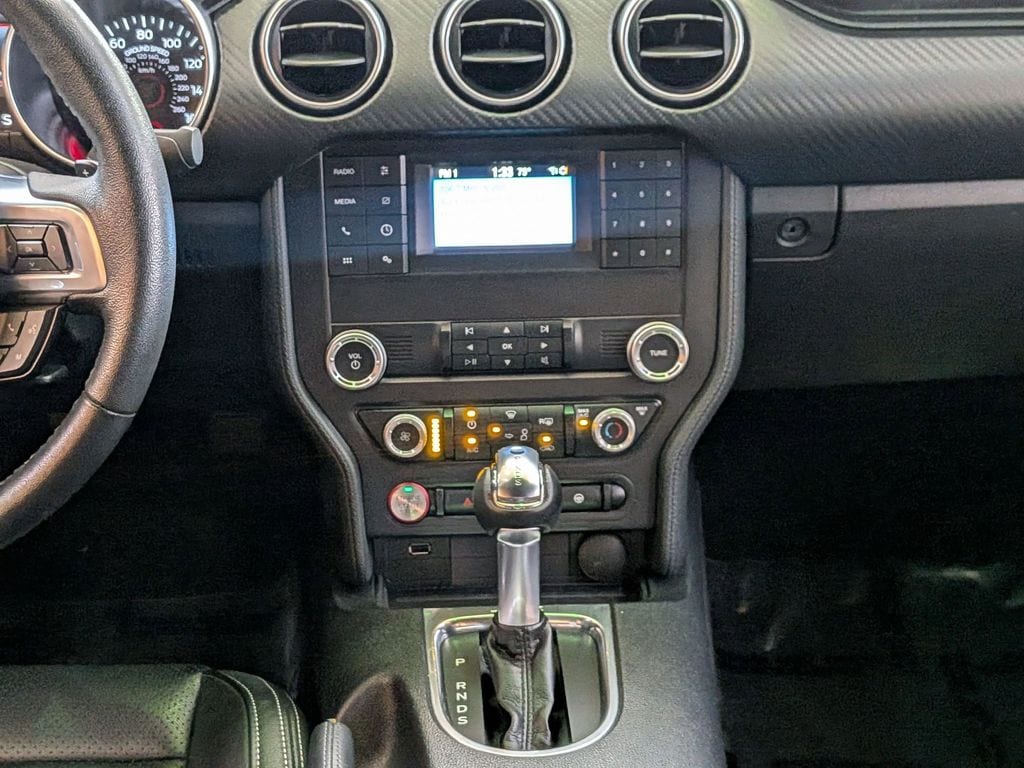 Thumbnail: 2019 Ford Mustang - 19