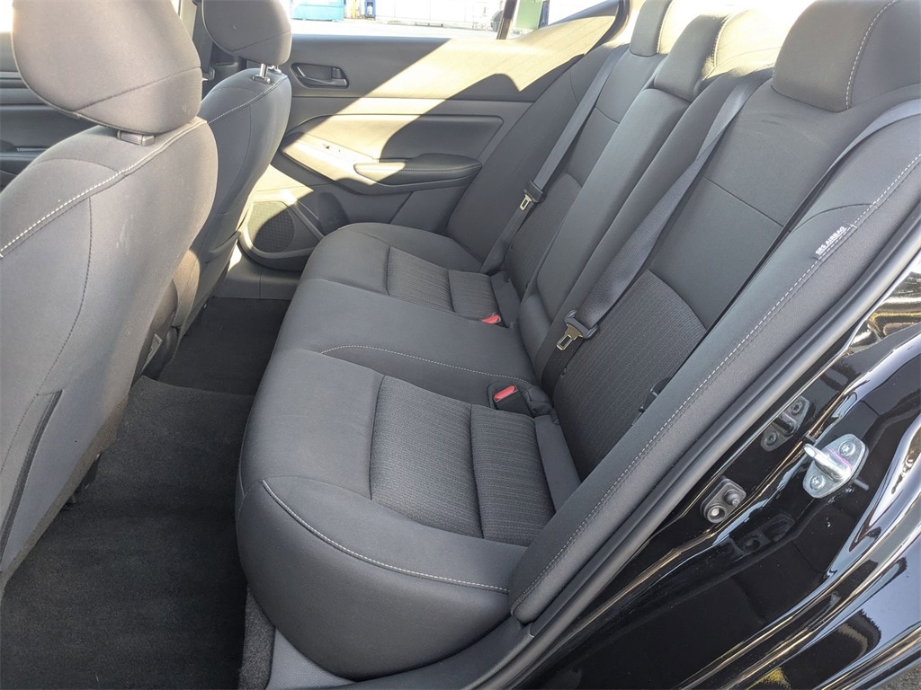 Thumbnail: 2025 Nissan Altima - 21