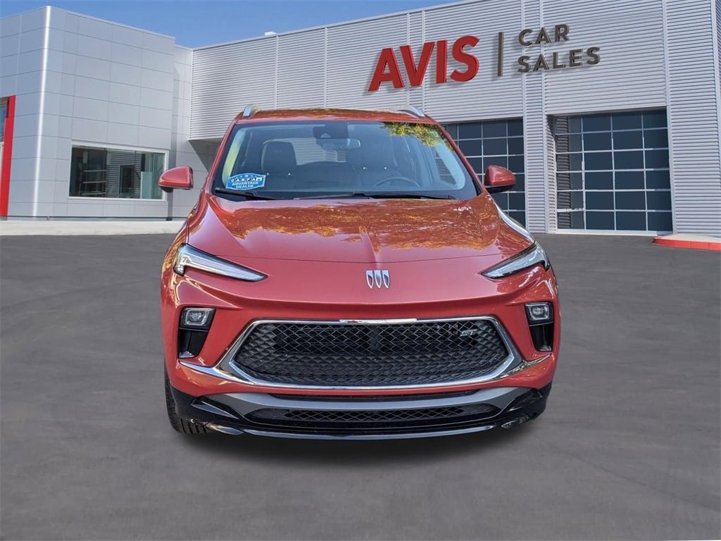 2024 Buick Encore GX Sport Touring photo 2