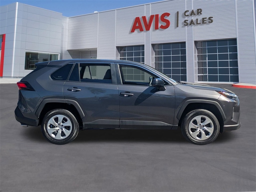 Thumbnail: 2025 Toyota RAV4 - 5