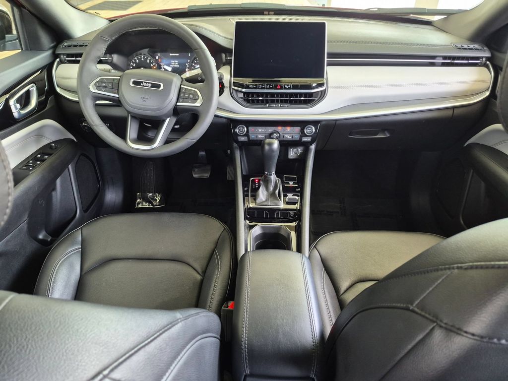 Thumbnail: 2025 Jeep Compass - 26