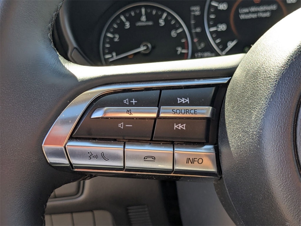 Thumbnail: 2025 Mazda CX-50 - 26