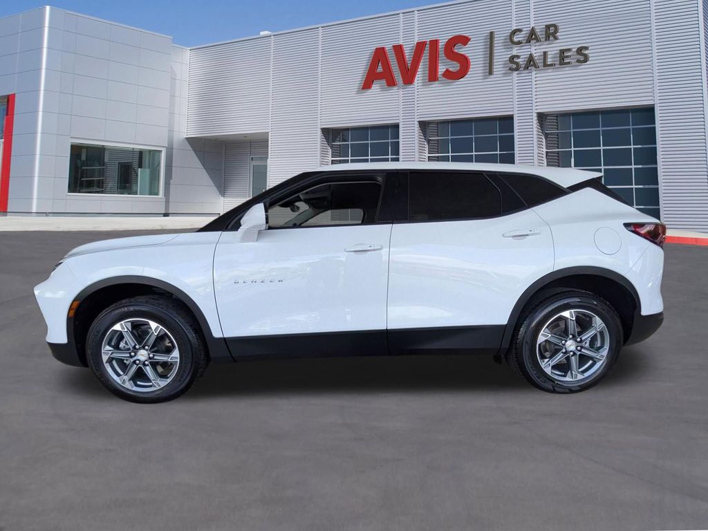 Thumbnail: 2025 Chevrolet Blazer - 11