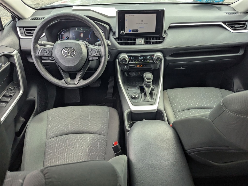 Thumbnail: 2024 Toyota RAV4 - 24