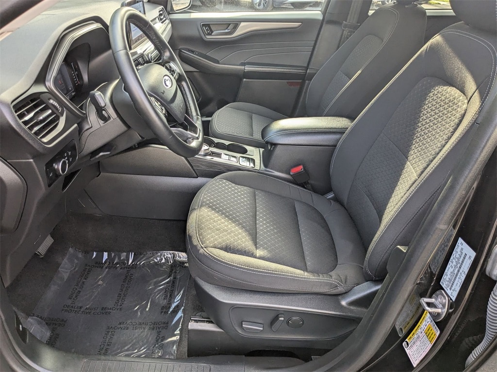 Thumbnail: 2024 Ford Escape - 20