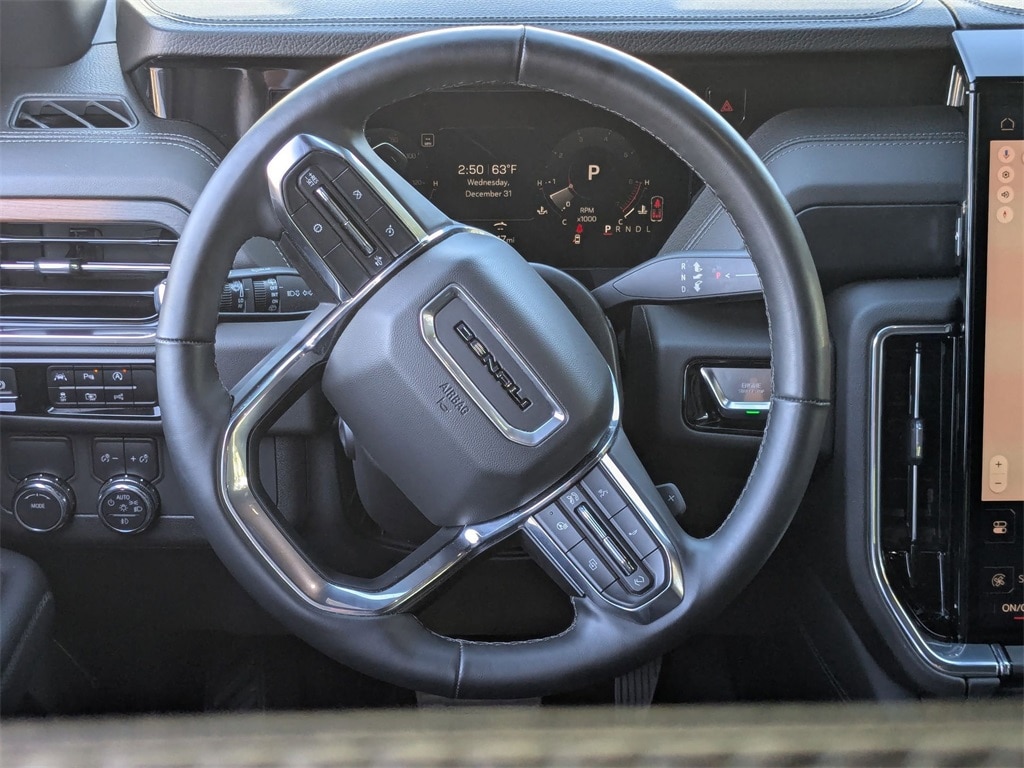 Thumbnail: 2025 GMC Yukon - 25