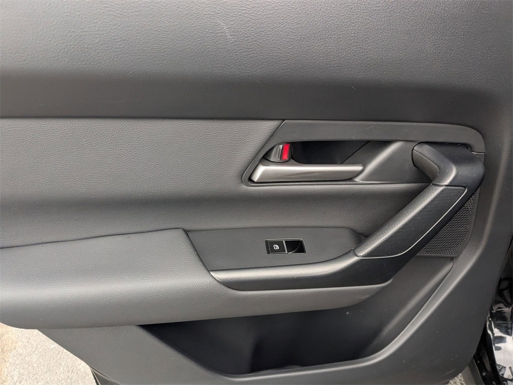 Thumbnail: 2025 Mazda CX-50 - 24