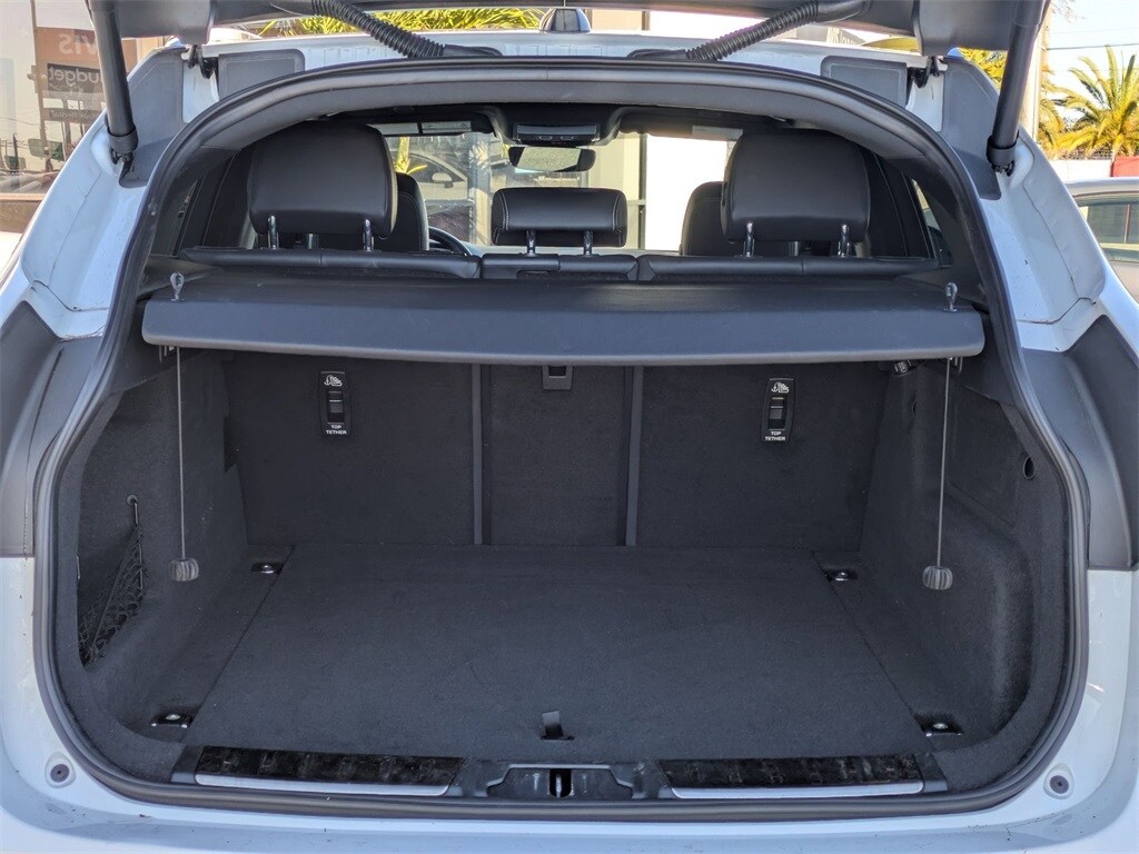 Thumbnail: 2024 Jaguar F-Pace - 25