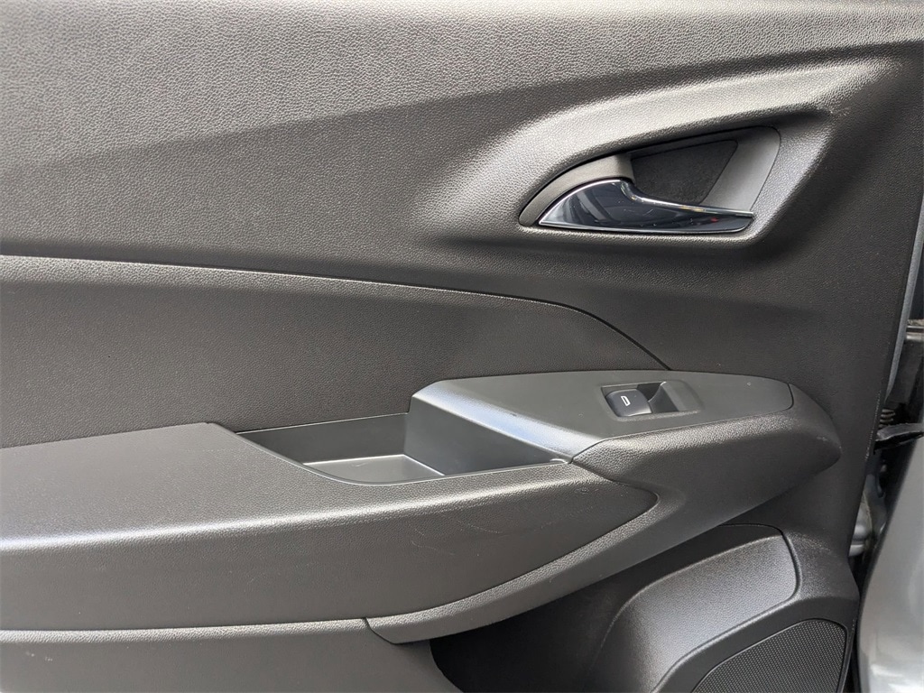 Thumbnail: 2025 Chevrolet Trax - 23