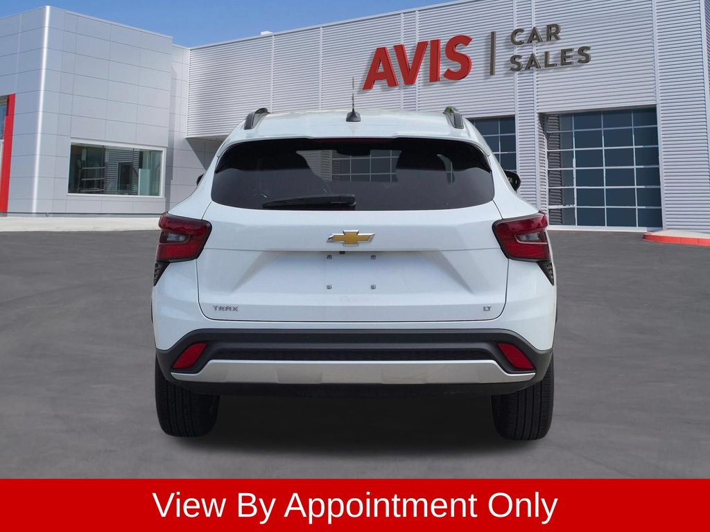 Thumbnail: 2025 Chevrolet Trax - 7