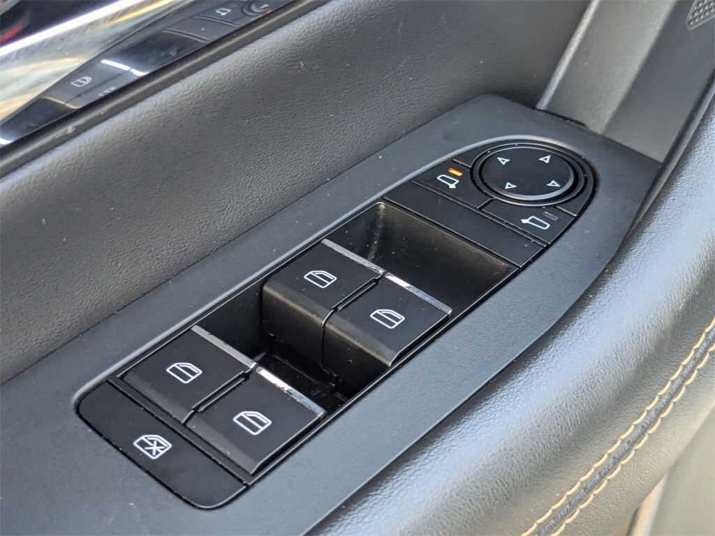 Thumbnail: 2025 Mazda CX-90 - 15