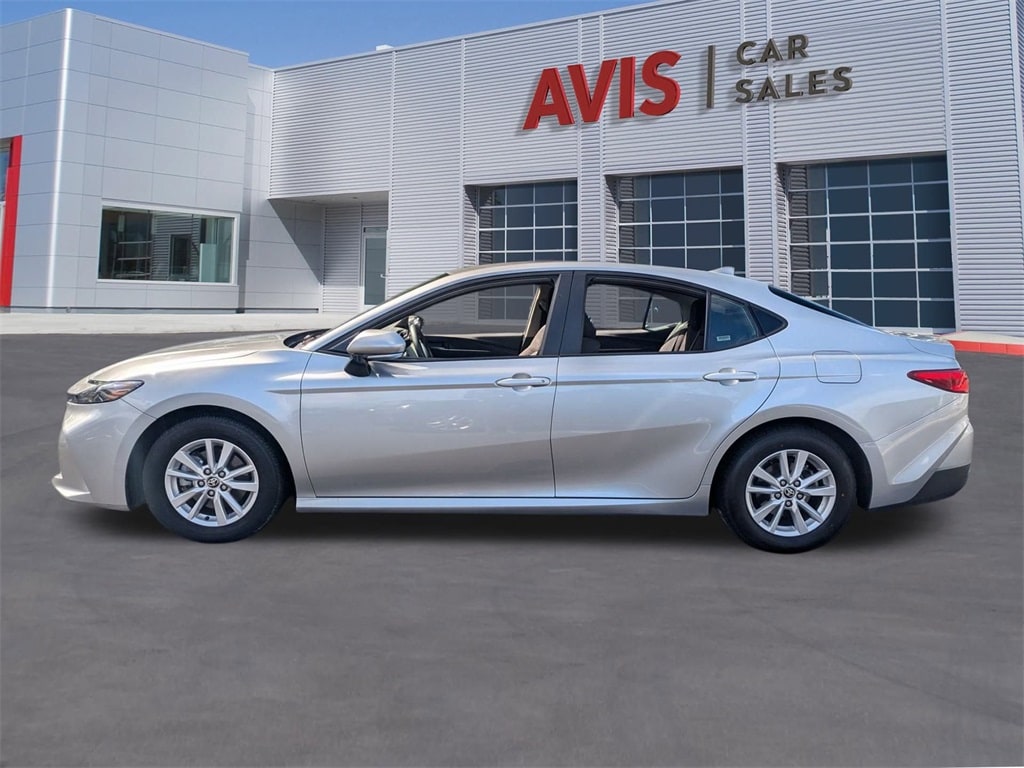 Thumbnail: 2025 Toyota Camry - 10