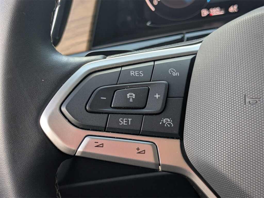 Thumbnail: 2025 Volkswagen Atlas - 22