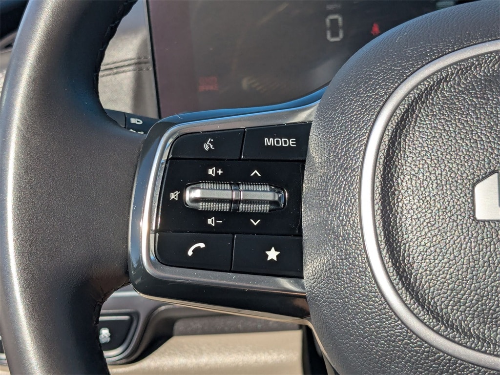 Thumbnail: 2025 Kia Carnival - 26