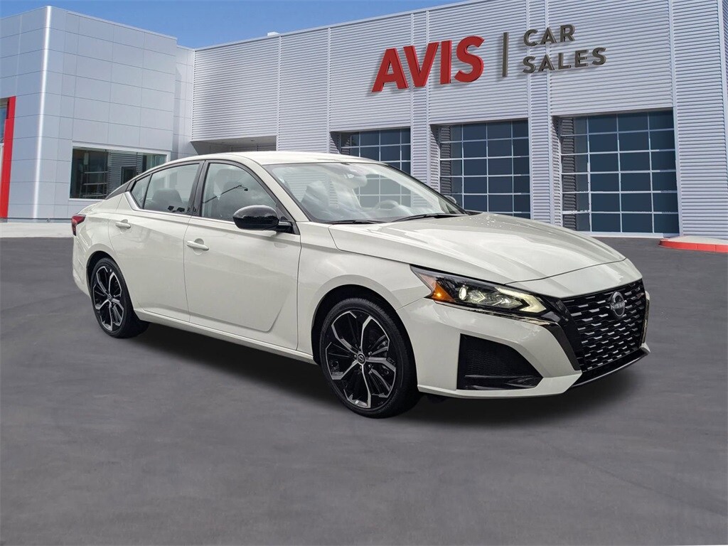 Thumbnail: 2025 Nissan Altima - 3