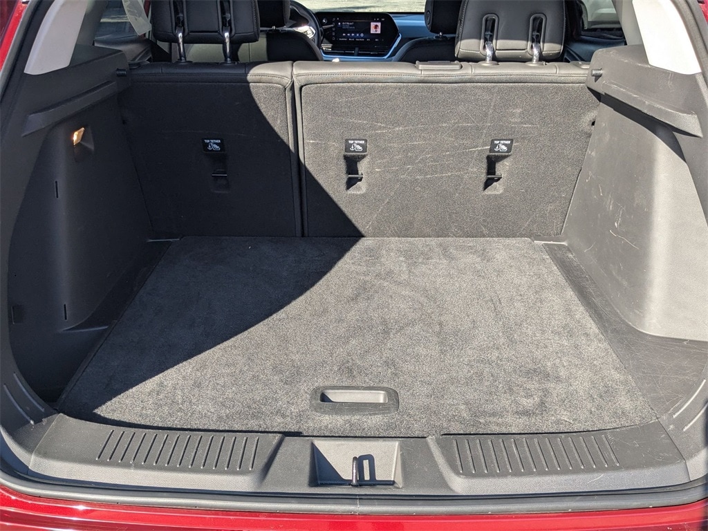 Thumbnail: 2025 Chevrolet Trax - 6