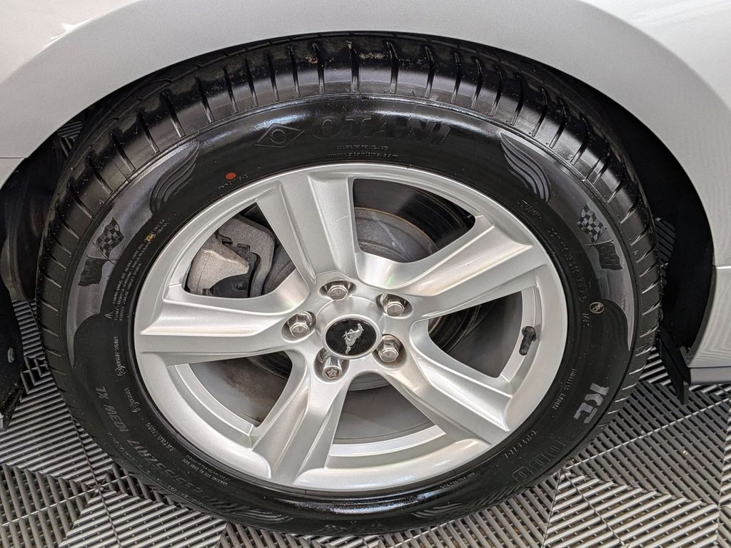 Thumbnail: 2019 Ford Mustang - 31
