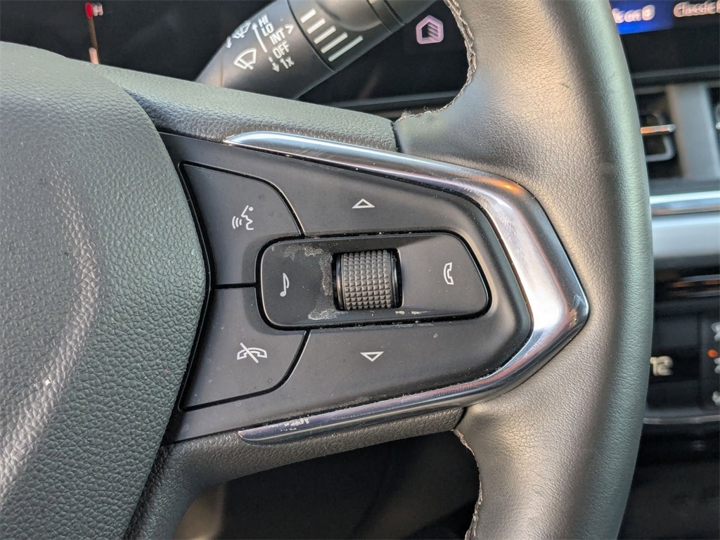 Thumbnail: 2025 Chevrolet Trax - 26