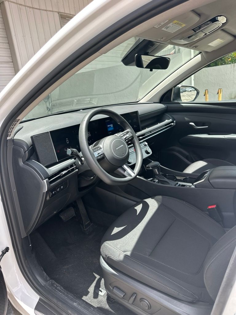 Thumbnail: 2025 Hyundai Tucson - 9