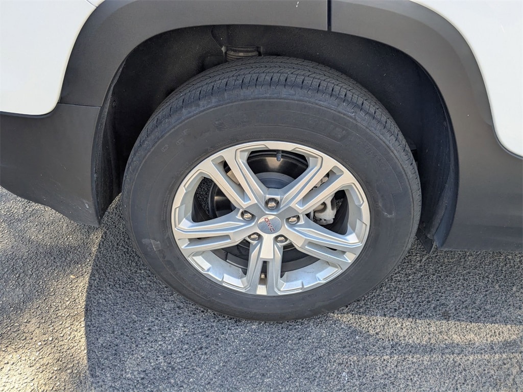 Thumbnail: 2024 GMC Terrain - 33