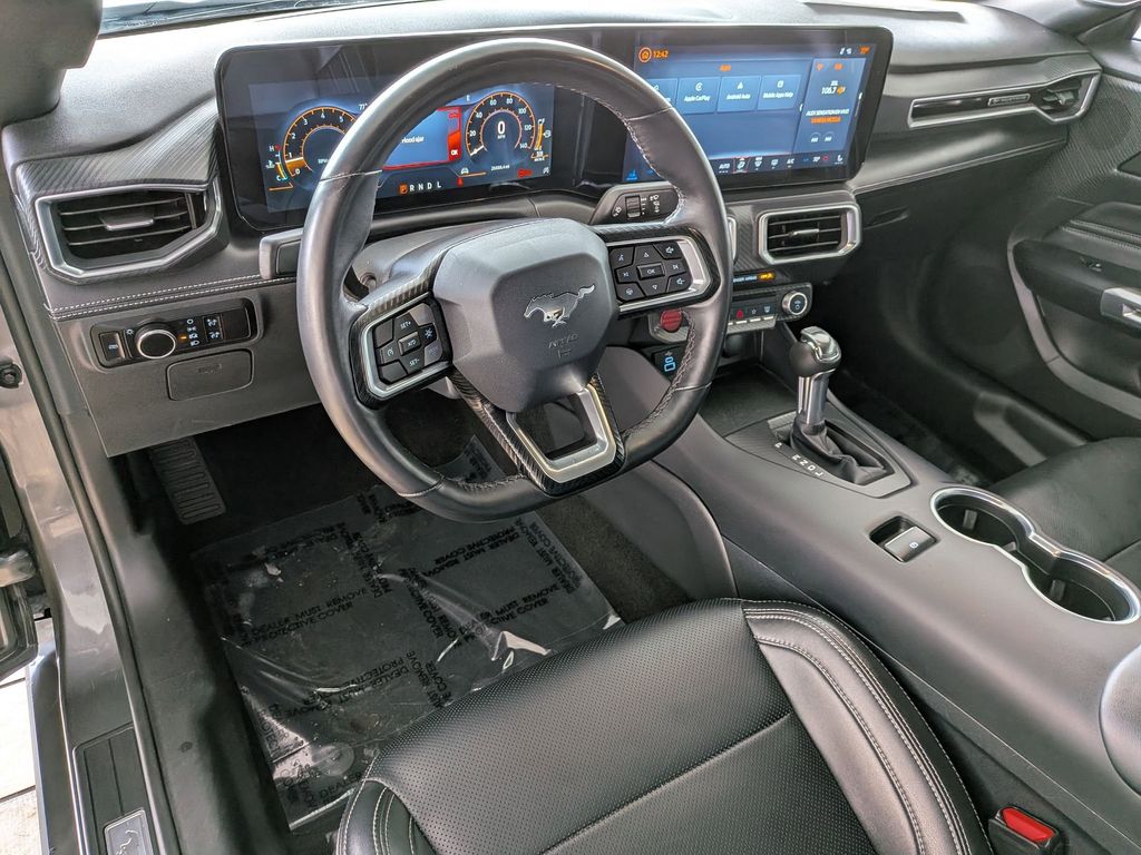 Thumbnail: 2025 Ford Mustang - 13