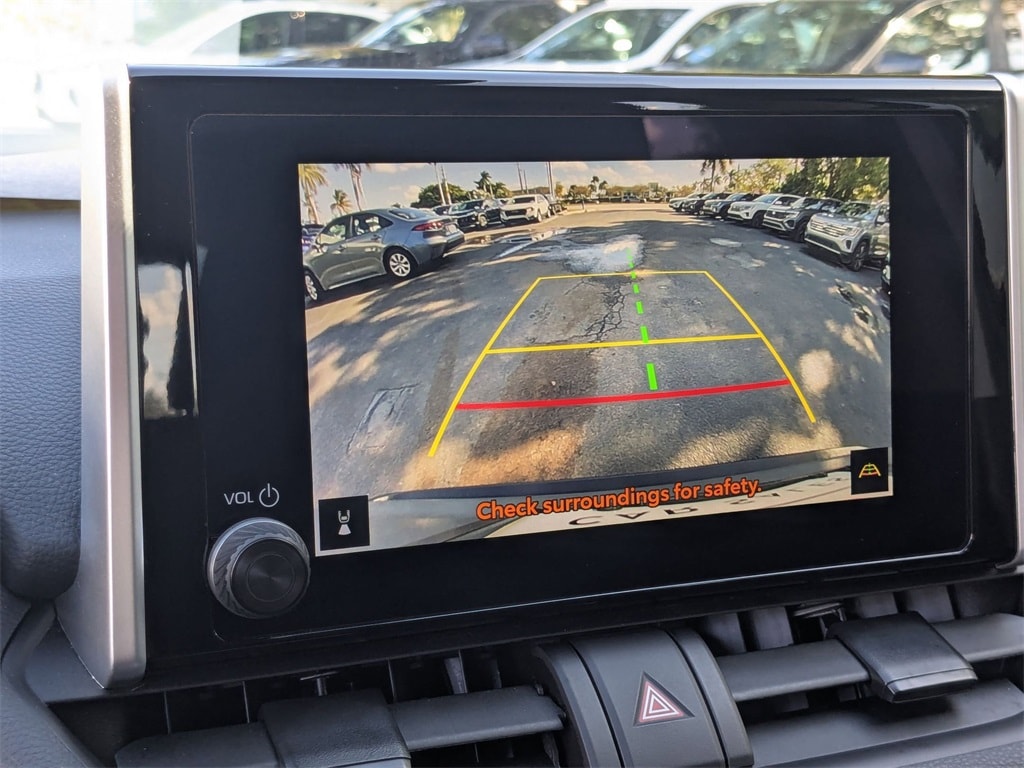 Thumbnail: 2025 Toyota RAV4 - 18