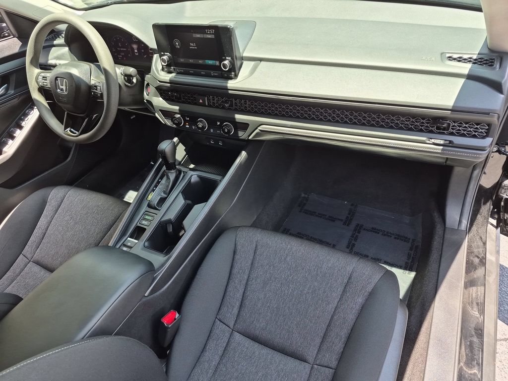 Thumbnail: 2025 Honda Accord - 31