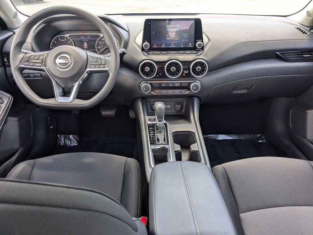 Thumbnail: 2025 Nissan Sentra - 25