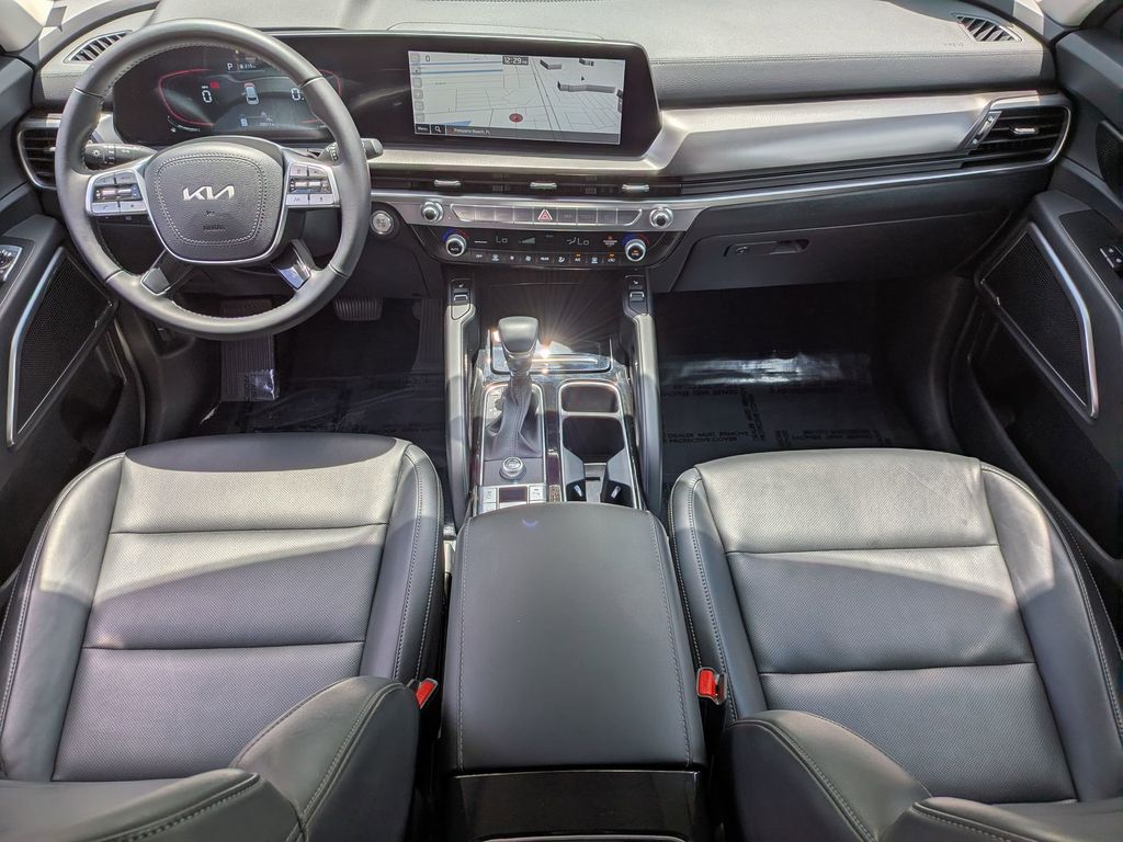 Thumbnail: 2025 Kia Telluride - 28