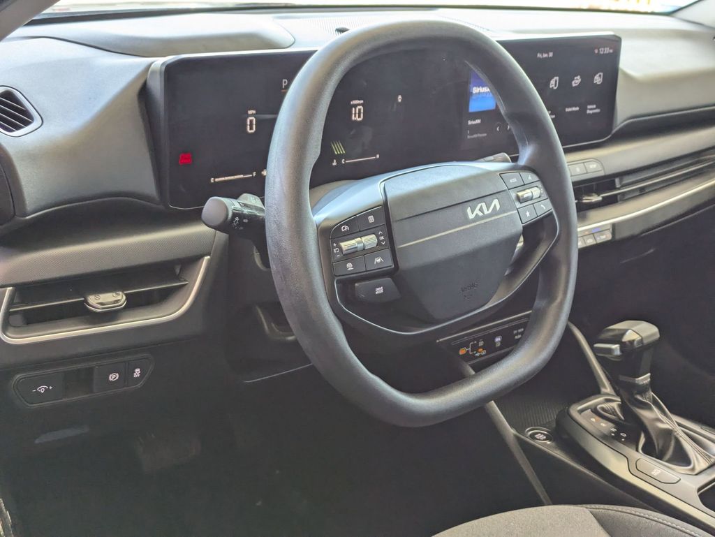 Thumbnail: 2025 Kia K4 - 14