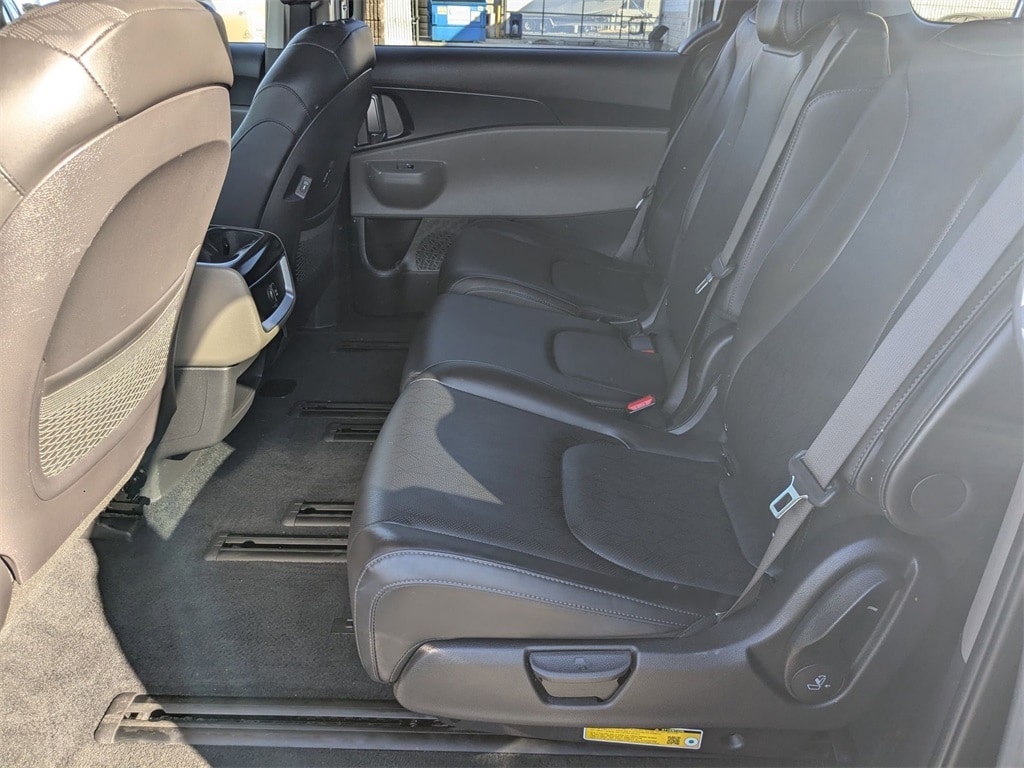 Thumbnail: 2025 Kia Carnival - 22