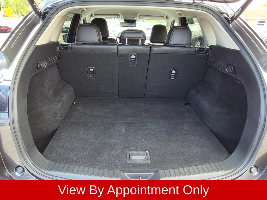 2025 Mazda CX-5 S Preferred package - Photo 28