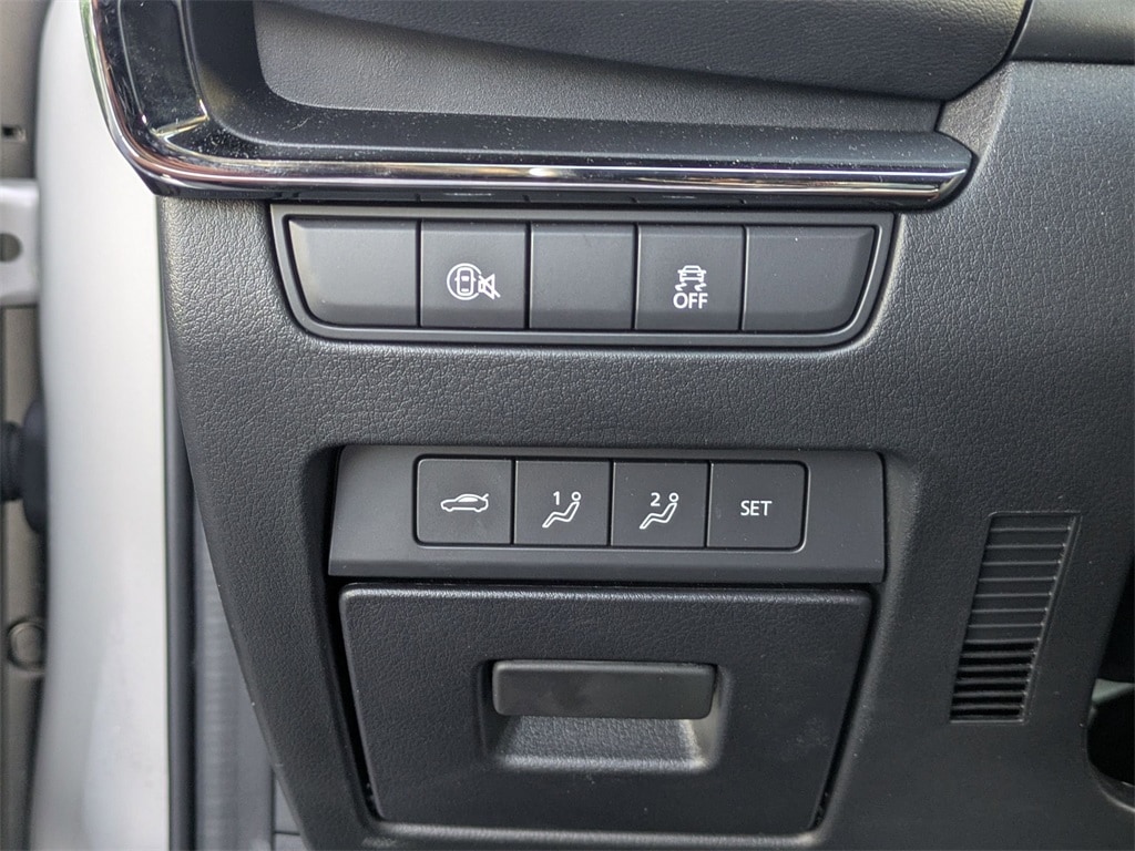 Thumbnail: 2025 Mazda Mazda3 - 16