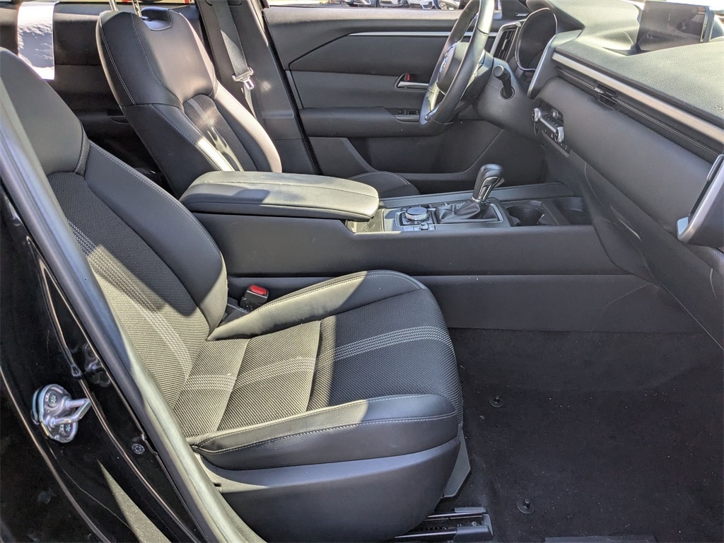 Thumbnail: 2025 Mazda CX-50 - 31