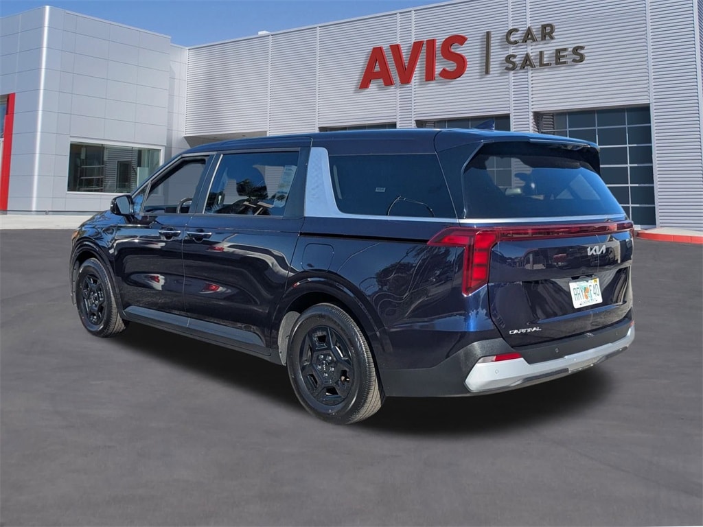 Thumbnail: 2025 Kia Carnival - 10