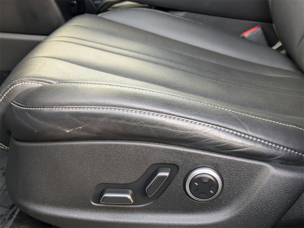 Thumbnail: 2024 Genesis GV80 - 15