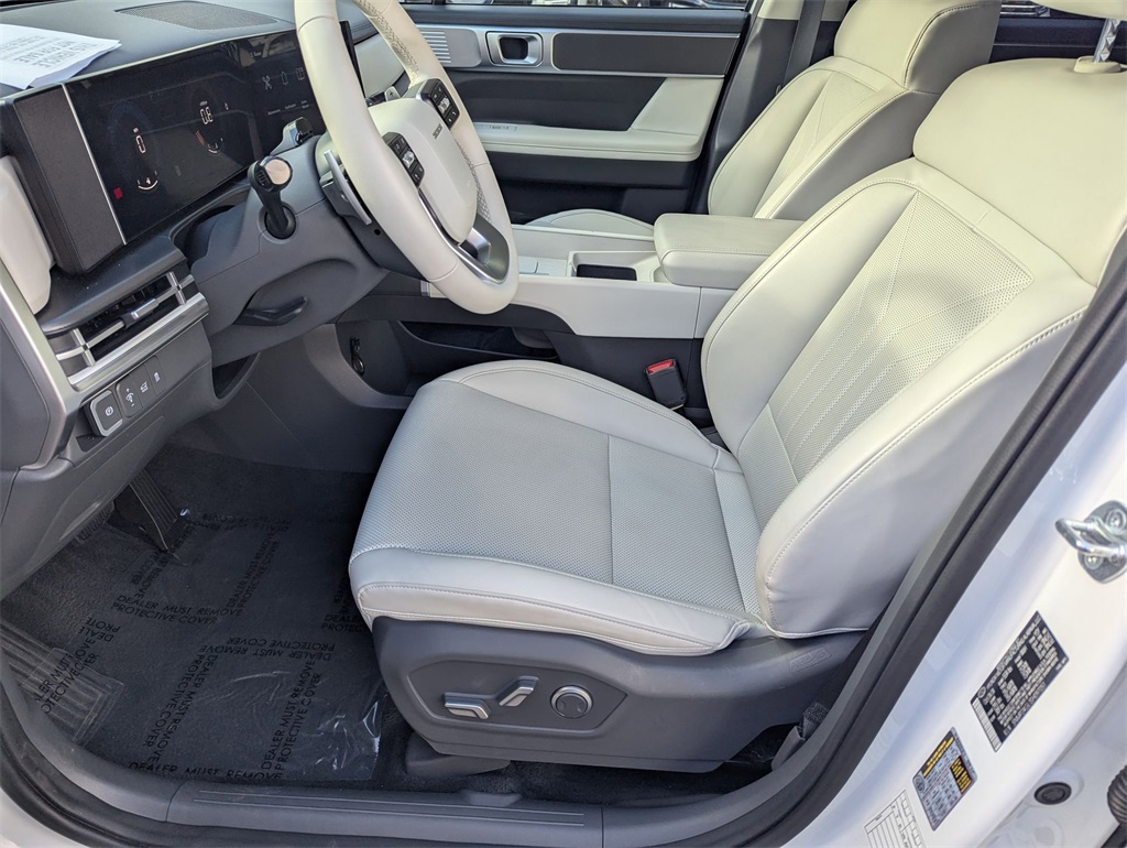 Thumbnail: 2025 Hyundai Santa Fe - 24