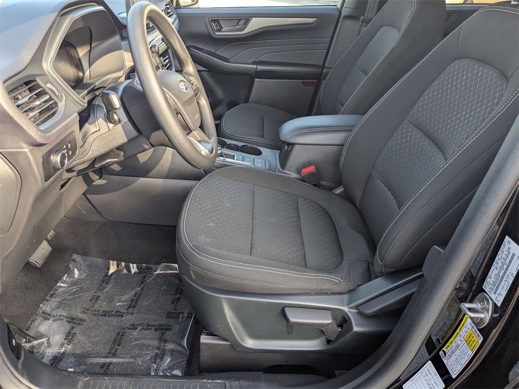 Thumbnail: 2025 Ford Escape - 20