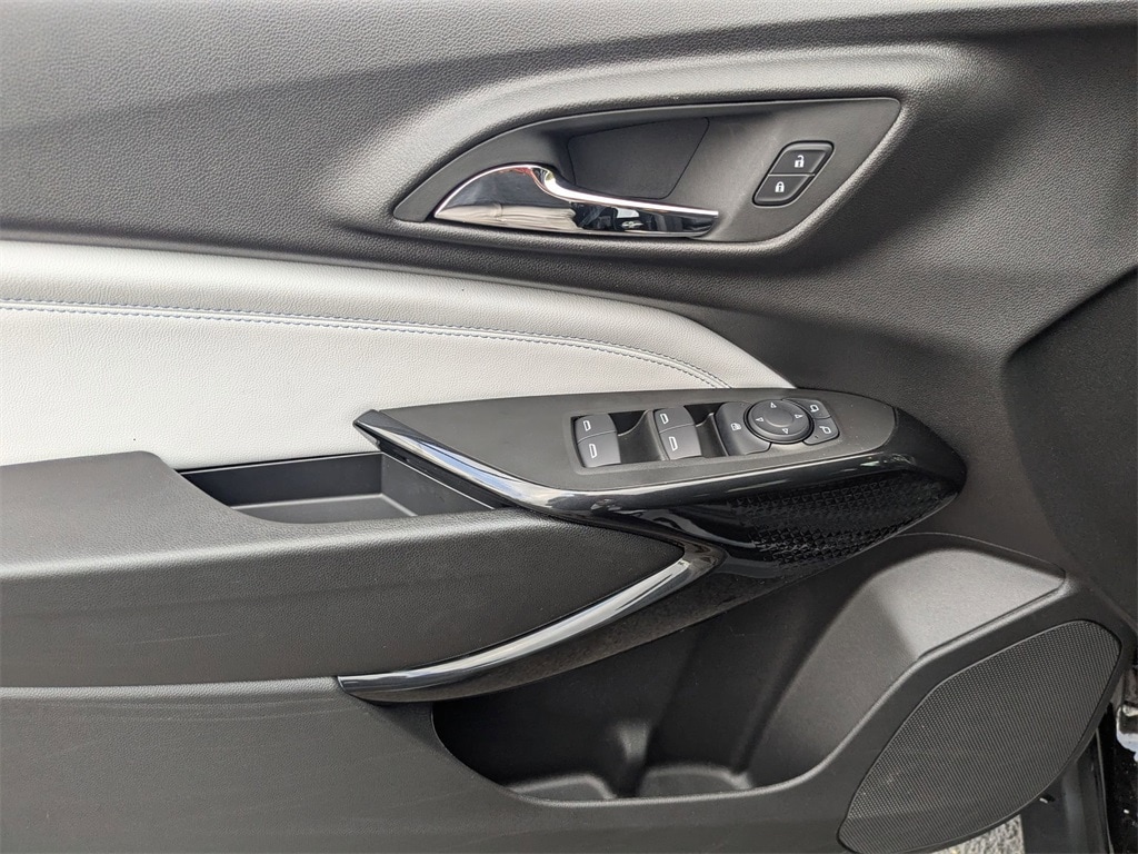 Thumbnail: 2025 Chevrolet Trax - 14