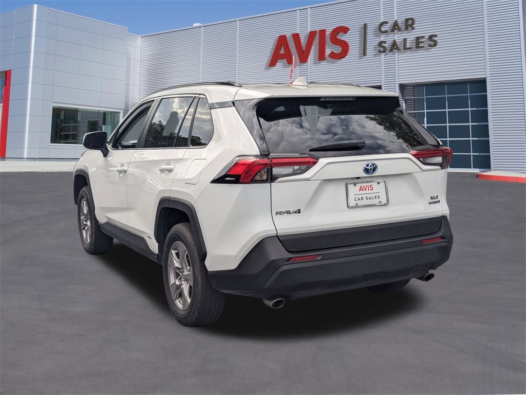 Thumbnail: 2024 Toyota RAV4 - 9