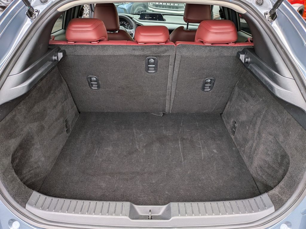 Thumbnail: 2025 Mazda CX-30 - 4