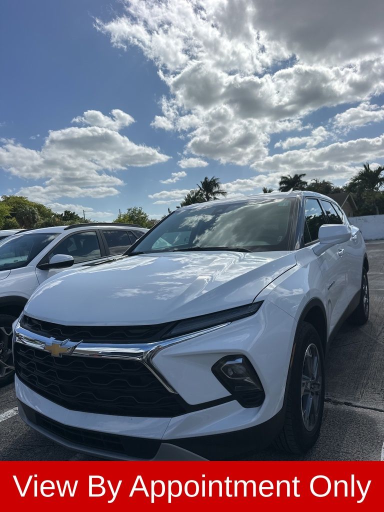 Thumbnail: 2025 Chevrolet Blazer - 1
