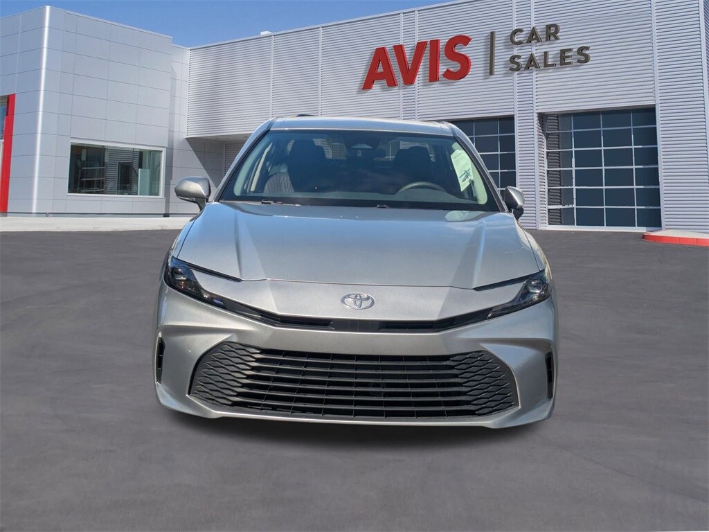 2025 Toyota Camry LE photo 2